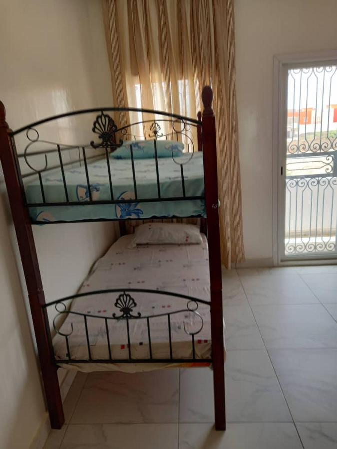 Villa Diambars Sali Tap Экстерьер фото